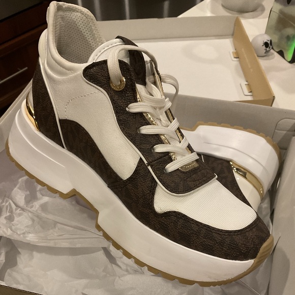 Muse trainer - Picture 4 of 6